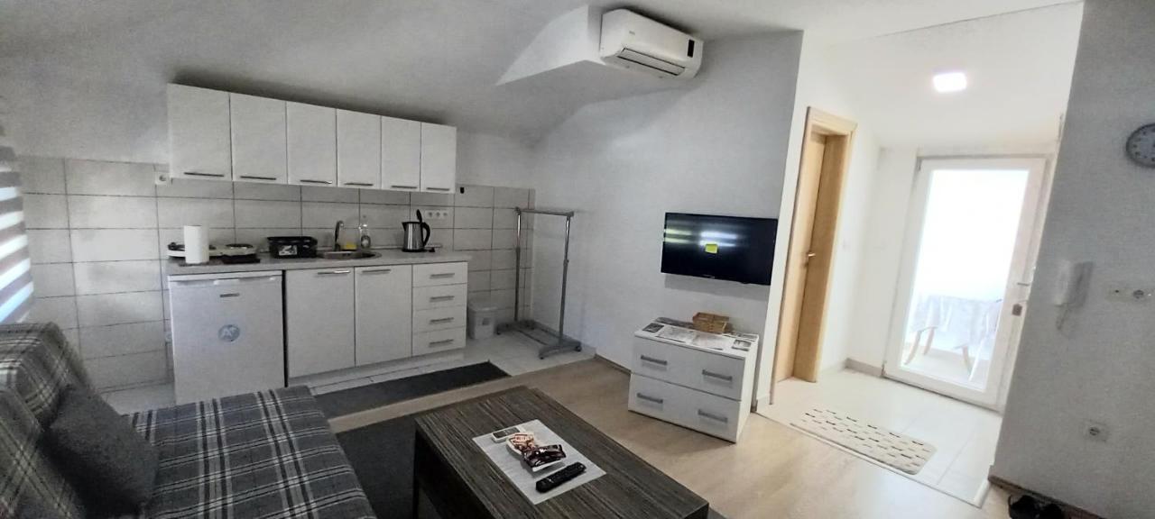 Apartments Platz Μόσταρ Εξωτερικό φωτογραφία