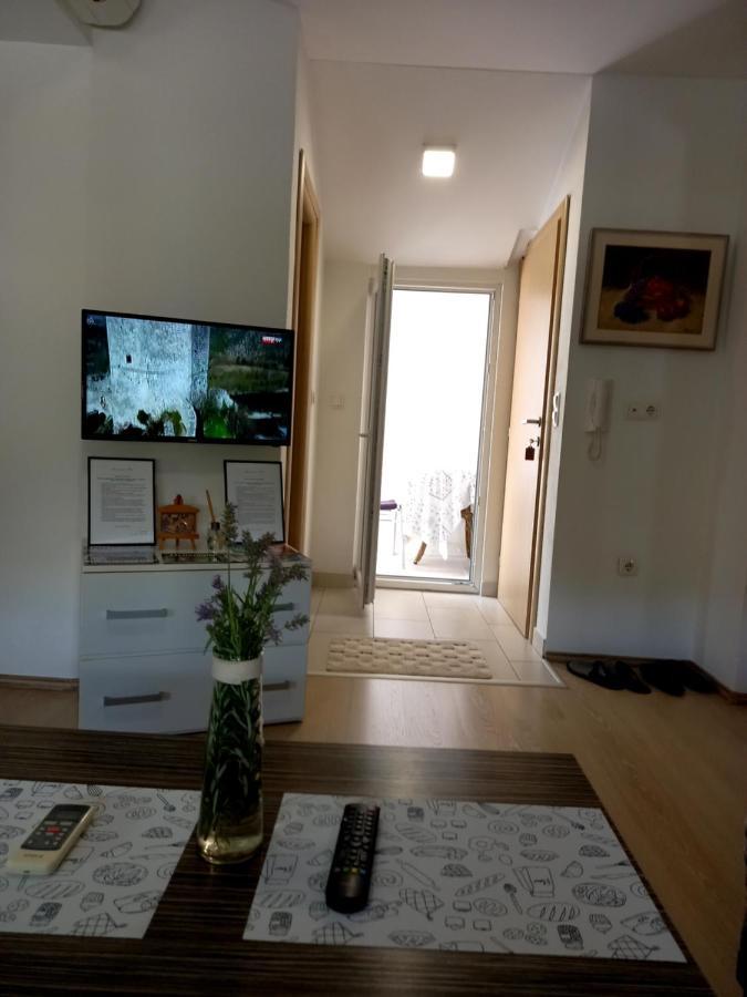 Apartments Platz Μόσταρ Εξωτερικό φωτογραφία